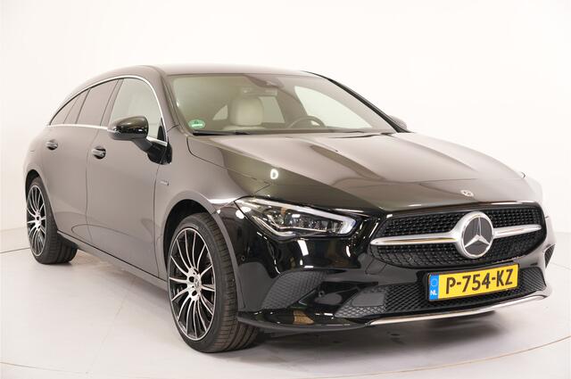 Mercedes-Benz CLA-KLASSE Shooting Brake 250 e PHEV 218 pk AMG Line | Trekhaak | Stl. verw. + verst. elektrisch |