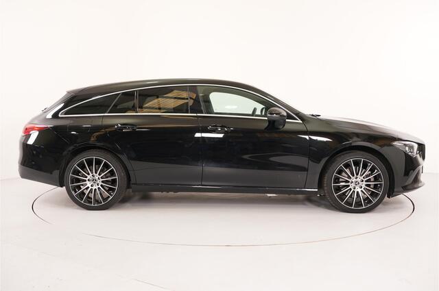 Mercedes-Benz CLA-KLASSE Shooting Brake 250 e PHEV 218 pk AMG Line | Trekhaak | Stl. verw. + verst. elektrisch |