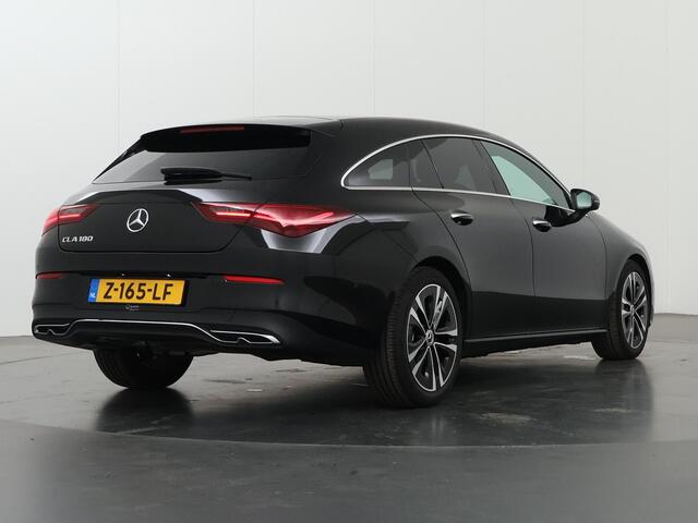 Mercedes-Benz CLA-KLASSE Shooting Brake 180 Star Edition Luxury Line | Comfort stoelen | Stoelverwarming | Sfeerverlichting | Achteruitrijcamera |