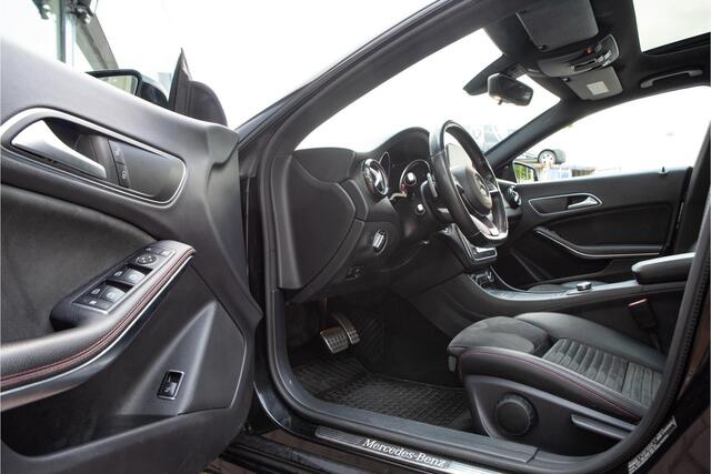 Mercedes-Benz CLA-KLASSE Shooting Brake 180 Ambition AMG Panoramadak Keyless Stoelverw. LED Alcantara