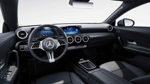 Mercedes-Benz CLA-KLASSE 180 Star Edition LIMITED | Stoelverwarming voor | Achteruitrijcamera | Led-koplampen