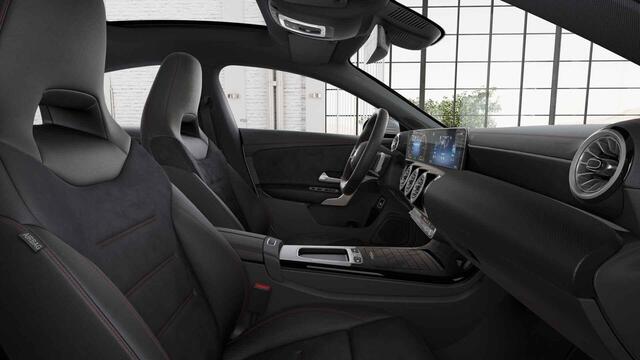 Mercedes-Benz CLA-KLASSE 250 e Coupé Business Solution AMG | Panoramadak | Sfeerverlichting |