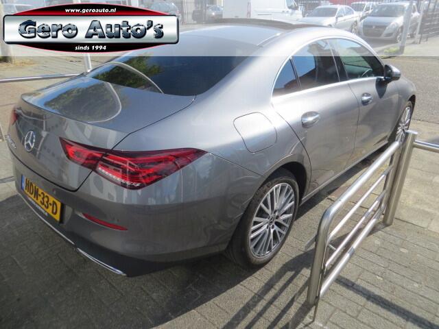 Mercedes-Benz CLA-KLASSE 250 e Luxury Line panorama vol extra`s ,slechts 10 dkm