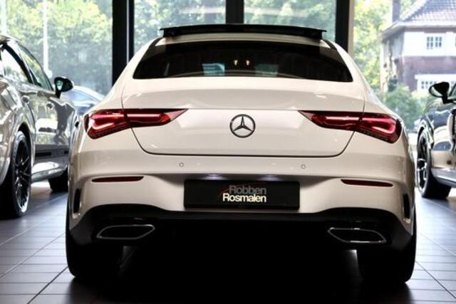 Mercedes-Benz CLA-KLASSE 200 AMG|PANO|Ambient|TrkHk|Memory stoelen
