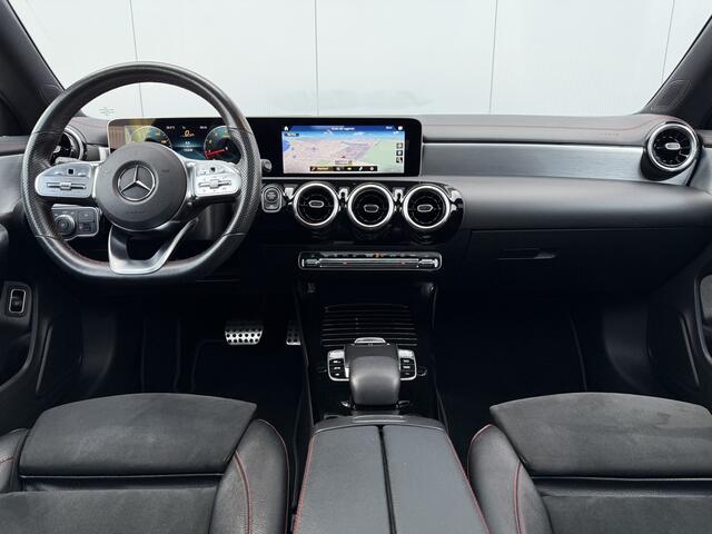 Mercedes-Benz CLA-KLASSE Shooting Brake 200 Advantage AMG-Pakket/Schuifdak