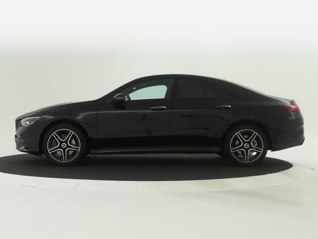 Mercedes-Benz CLA-KLASSE 250 e Star Edition AMG Line | Nightpakket | KEYLESS GO-comfortpakket | Parkeerpakket met achteruitrijcamera | USB pakket plus | Sfeerverlichting | Draadloos oplaadsysteem voor Smartphone |