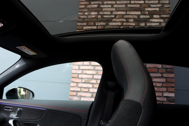 Mercedes-Benz CLA-KLASSE Shooting Brake 250 e Star Edition AMG Line | Facelift | Distronic | Panoramadak | Memory | Burmester | Surround Camera | HUD | Verwarmd Stuurwiel | Augmented Reality |