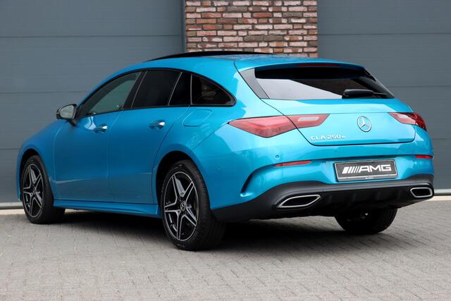 Mercedes-Benz CLA-KLASSE Shooting Brake 250 e Star Edition AMG Line | Facelift | Distronic | Panoramadak | Memory | Burmester | Surround Camera | HUD | Verwarmd Stuurwiel | Augmented Reality |