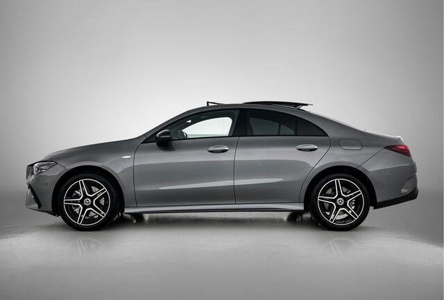 Mercedes-Benz CLA-KLASSE 250 e Business Solution AMG | Nightpakket | Smartphone integratie | Multibeam LED | Panoramaschuifdak |