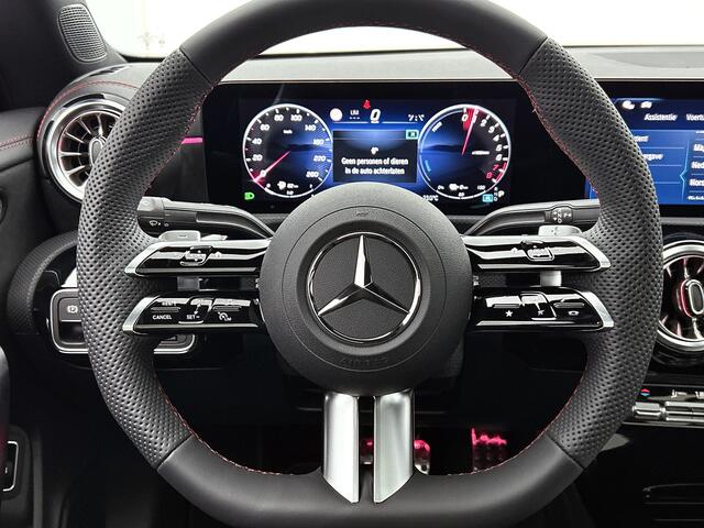 Mercedes-Benz CLA-KLASSE 250 e Business Solution AMG | Nightpakket | Smartphone integratie | Multibeam LED | Panoramaschuifdak |