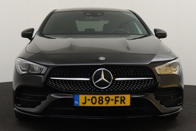 Mercedes-Benz CLA-KLASSE 180 Aut. AMG Night Camera Stoelverw. Sfeerverlichting