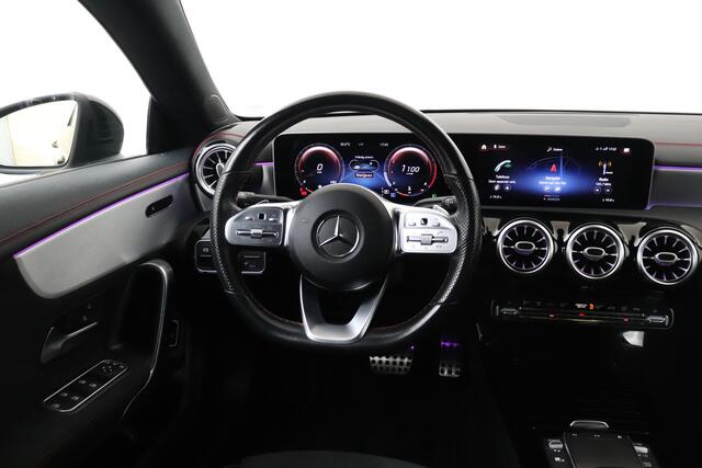 Mercedes-Benz CLA-KLASSE 180 Aut. AMG Night Camera Stoelverw. Sfeerverlichting