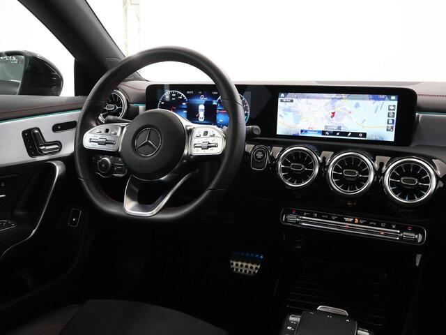 Mercedes-Benz CLA-KLASSE 250 e Business Solution AMG Limited | Panoramadak | Night | Rij assistentie |