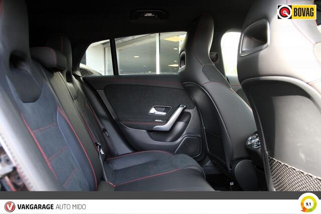 Mercedes-Benz CLA-KLASSE 180 Automaat Business Solution AMG | Trekhaak |