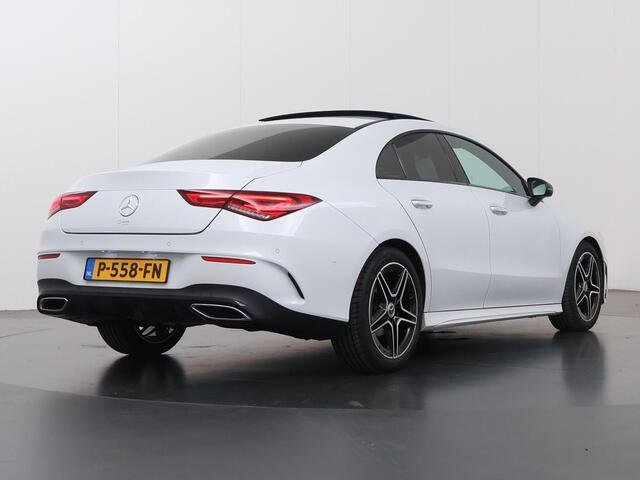 Mercedes-Benz CLA-KLASSE 180 Business Solution AMG | Night | Panoramadak | Multibeam | Stoelverwarming | Sfeerverlichting |