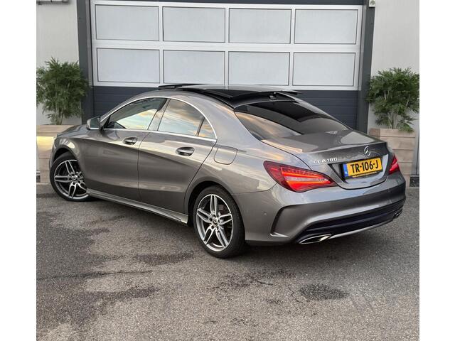 Mercedes-Benz CLA-KLASSE 180 Business Solution AMG / PANO / AMG / AIRCO /