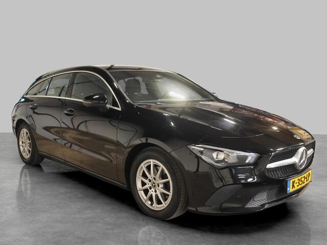 Mercedes-Benz CLA-KLASSE Shooting Brake 180 Business Solution | Pano | trekhaak