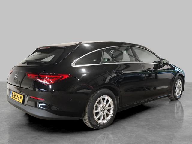 Mercedes-Benz CLA-KLASSE Shooting Brake 180 Business Solution | Pano | trekhaak