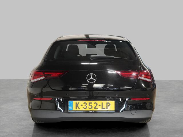 Mercedes-Benz CLA-KLASSE Shooting Brake 180 Business Solution | Pano | trekhaak