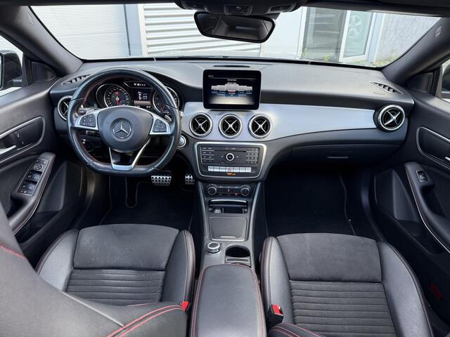 Mercedes-Benz CLA-KLASSE Shooting Brake 180 Business Solution AMG Night Upgrade | Origineel NL | Panoramadak | Stoelverwarming | Sfeerverlichting