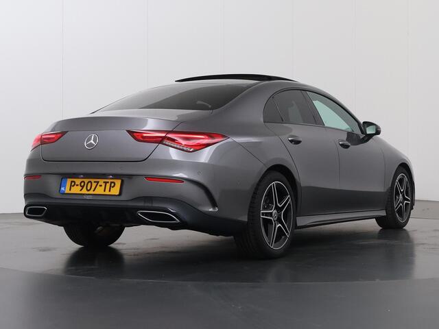 Mercedes-Benz CLA-KLASSE 180 Business Solution AMG | Night | Panoramadak | Stoelverwarming | Sfeerverlichting | Widescreen | Achteruitrijcamera |