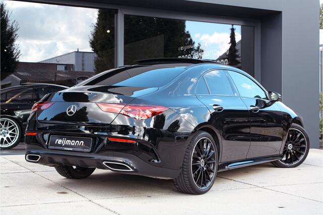Mercedes-Benz CLA-KLASSE 200 AMG | 1e Eig | Pano | 19" | Night | Sfeer