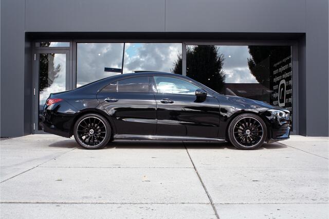 Mercedes-Benz CLA-KLASSE 200 AMG | 1e Eig | Pano | 19" | Night | Sfeer