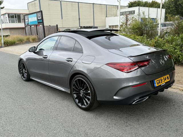Mercedes-Benz CLA-KLASSE 180 AMG 136PK AutomaatoPanooSfeer