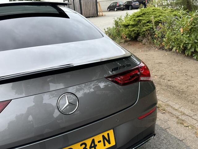 Mercedes-Benz CLA-KLASSE 180 AMG 136PK AutomaatoPanooSfeer
