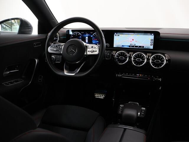 Mercedes-Benz CLA-KLASSE Shooting Brake 250 e Advantage | Trekhaak | AMG | Widescreen |