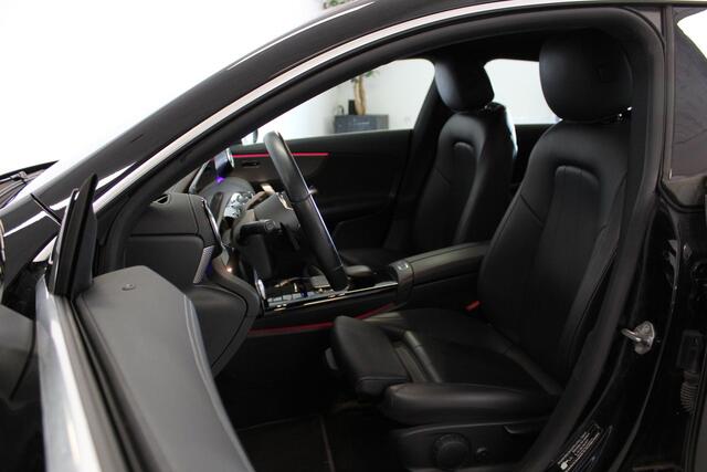 Mercedes-Benz CLA-KLASSE Shooting Brake 180 Business Solution Luxury | DAB-RADIO | CLIMA | E-KLEP | NAVIGATIE | SFEER | STOEL-VERW | 18'LMV | CRUISE |