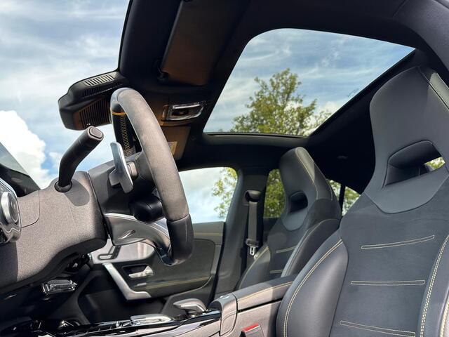Mercedes-Benz CLA-KLASSE AMG 45 S 4MATIC+ | Burmester | Pano | HUD