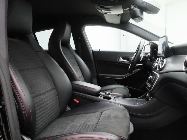Mercedes-Benz CLA-KLASSE Shooting Brake 180 Business Solution AMG | CAMERA | STOELVERW.