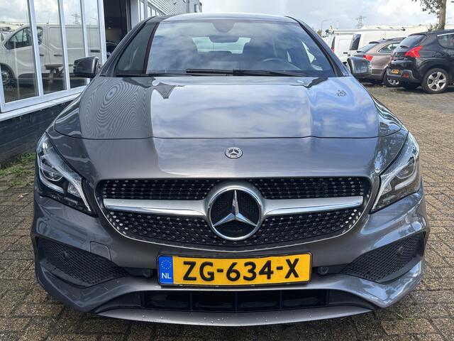 Mercedes-Benz CLA-KLASSE 180 | AMG Pakket | Automaat | Stoelverwarming | Sportstoelen