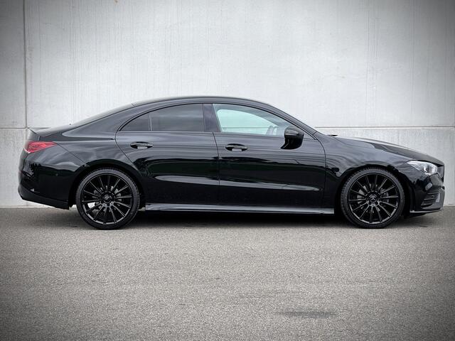 Mercedes-Benz CLA-KLASSE 180 Business Solution AMG / CAMERA / WIDE SCREEN / ORG.NL/ AMG