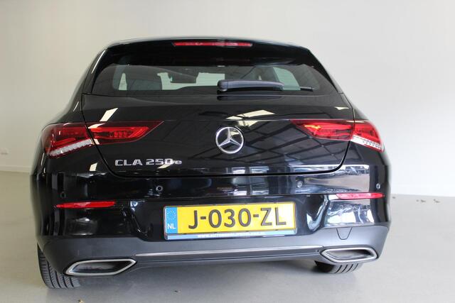 Mercedes-Benz CLA-KLASSE Shooting Brake 250 e Business Solution Luxury Limited | STOEL-VERW | 17'LMV | LED | DAB-RADIO | E-KLEP | PDC | CLIMA | CAMERA |