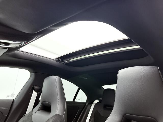 Mercedes-Benz CLA-KLASSE 180 Business Solution AMG | AMG Line Plus pakket | Head-up display | MBUX Augmented Reality Navigation | Memoryfunctie voorstoelen | 19" multispaaks velgen | Nightpakket |