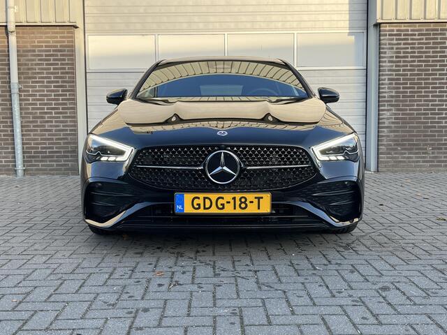 Mercedes-Benz CLA-KLASSE Shooting Brake 180 Star Edition AMG | Night Pakket | Panoramadak | MULTIBEAM LED Koplampen | Dodehoekassistent | Apple CarPlay | Android Auto | Stoelverwarming | Sfeerverlichting | Elektrische Achterklep | Achteruitrijcamera