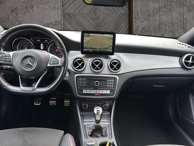 Mercedes-Benz CLA-KLASSE Shooting Brake 180 AMG Business Solution