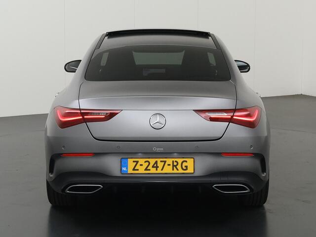 Mercedes-Benz CLA-KLASSE 180 AMG Line | Panorama Schuifdak | Night | Magno matte lak | Dodehoek assistent | Augmented Reality navigatie | Stoelverwarming | Multibeam |