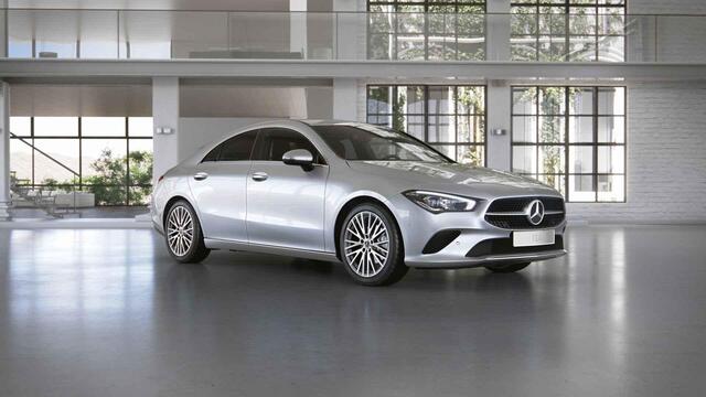 Mercedes-Benz CLA-KLASSE 180 Luxury Line | Distronic | Apple Carplay | Stoelverwarming | Widescreen |