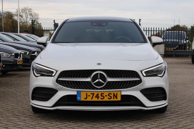 Mercedes-Benz CLA-KLASSE Shooting Brake 180 AUT7 AMG PANORAMADAK MEMORY CARPLAY SFEER TREKHAAK