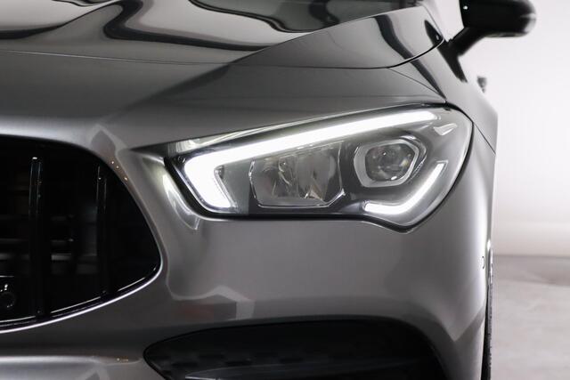 Mercedes-Benz CLA-KLASSE 220 4MATIC Premium Plus, AMG, Panoramadak, Burmester, Sfeerverlichting, Alcantara,
