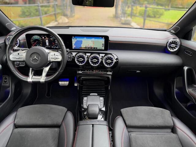 Mercedes-Benz CLA-KLASSE Shooting Brake AMG 35 4MATIC | HUD | Pano | Camera | Nwe Service |