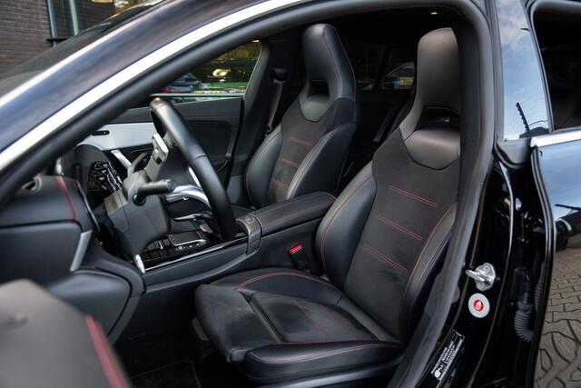 Mercedes-Benz CLA-KLASSE Shooting Brake 250 e Premium Plus , Panoramadak, Trekhaak, Sfeerverlichting,