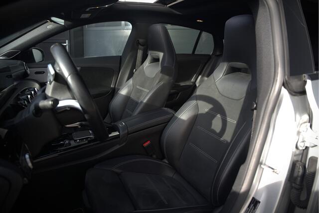 Mercedes-Benz CLA-KLASSE Shooting Brake 250 e Edition | AMG Line | Panoramadak | Stoelverwarming | Camera | Keyless | Ambiance Verlichting | Cruise Control | Multibeam LED | BTW |
