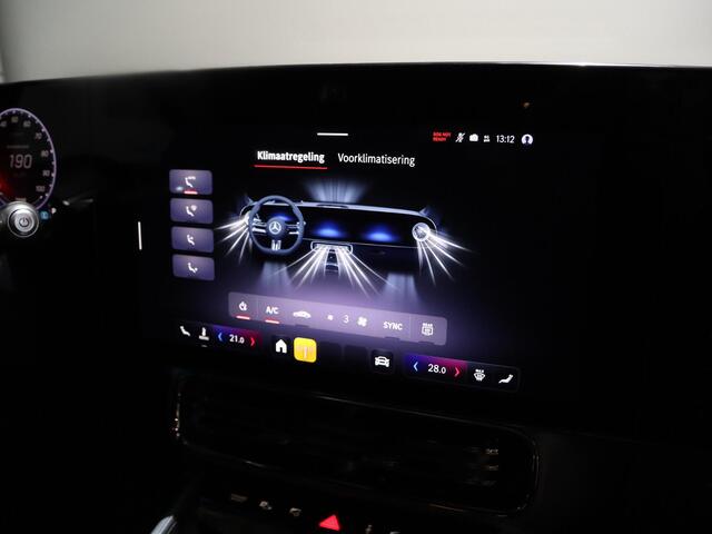 Mercedes-Benz CLA-KLASSE 250+ Launch Edition 85 kWh | Night | Panoramadak | Stoelverwarming | DISTRONIC | Achteruitrijcamera | Dodehoekassistent |