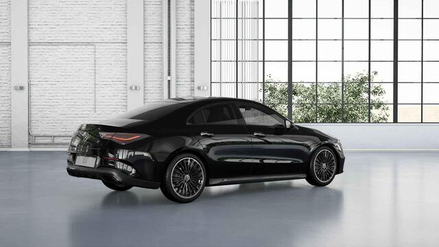 Mercedes-Benz CLA-KLASSE 180 Business Solution AMG | Panoramaschuifdak | AMG Line Plus | Head-up display | Nightpakket | 360° camera | Dodehoekassistent |