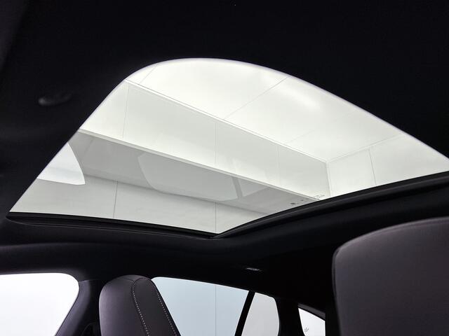 Mercedes-Benz CLA-KLASSE Shooting Brake 250 e Business Solution AMG | AMG Line Plus pakket | Trekhaak | Antidiefstalpakket GUARD 360° Plus | Smartphone-integratie | Nightpakket | 19" AMG velgen | Head-up display |