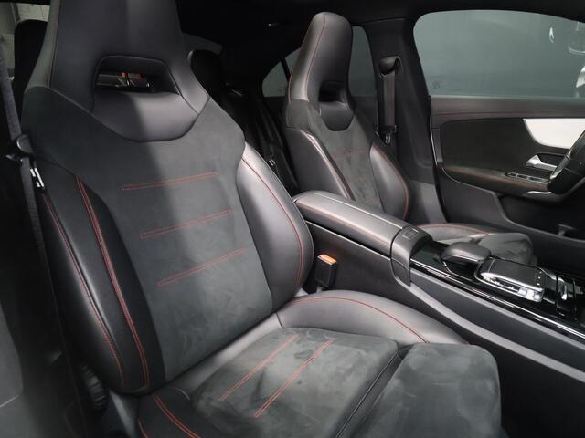 Mercedes-Benz CLA-KLASSE 200 Premium Plus [SCHUIFKANTELDAK, BURMESTER SOUND, APPLE CARPLAY, ANDROID, SFEERVERLICHTING, CAMERA, STOELVERWARMING, LEDVERLICHTING, CRUISE, CLIMATE, NIEUWSTAAT]